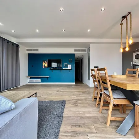 Skr - Rooftop Flat 6p Saint-Laurent-du-Var