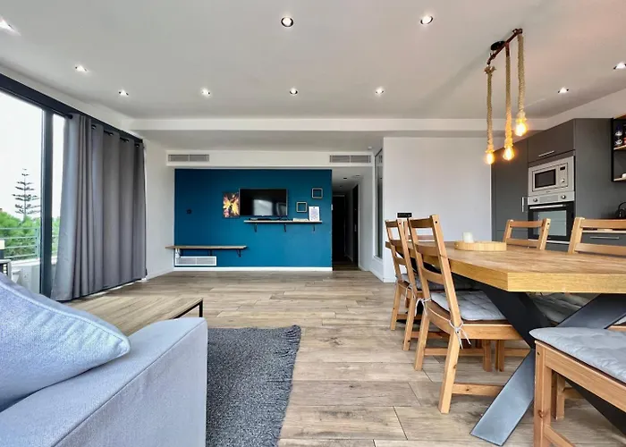 Skr - Rooftop Flat 6p Saint-Laurent-du-Var